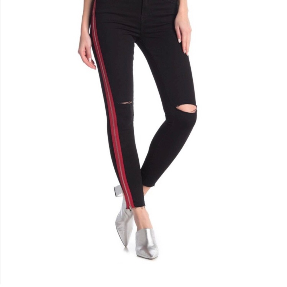 BLANKNYC High Rise Paneled Zipper Jeans NWT - 29